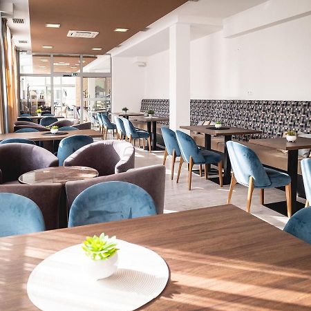 Hotel River Nyitra Kültér fotó